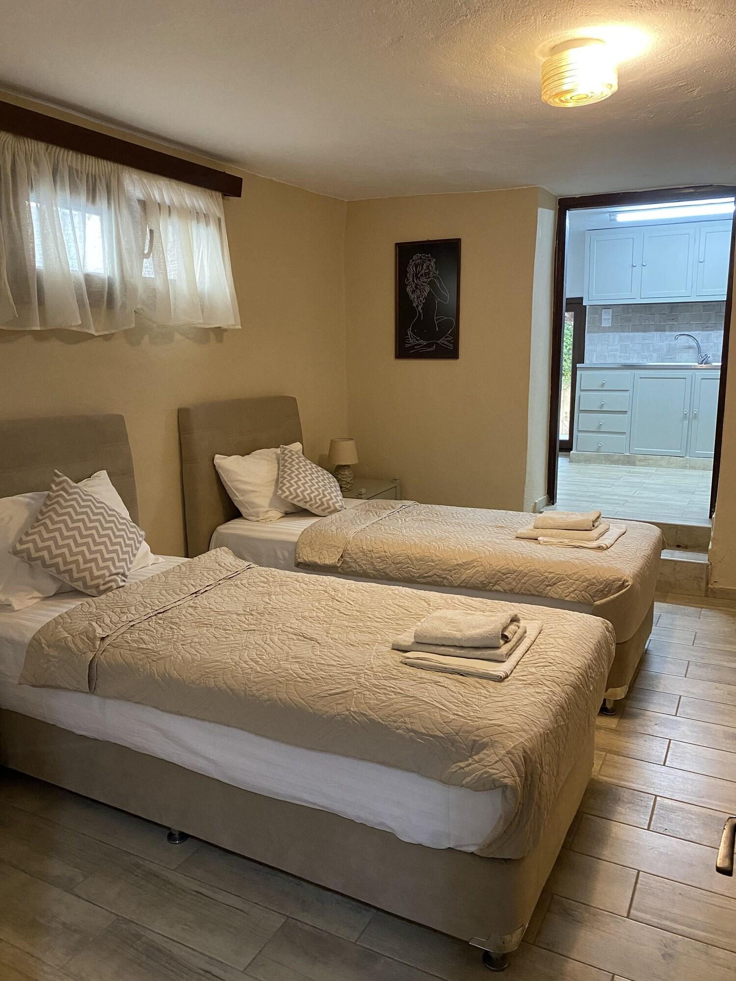 Kasteli Studios & Apartments Pánormos Extérieur photo